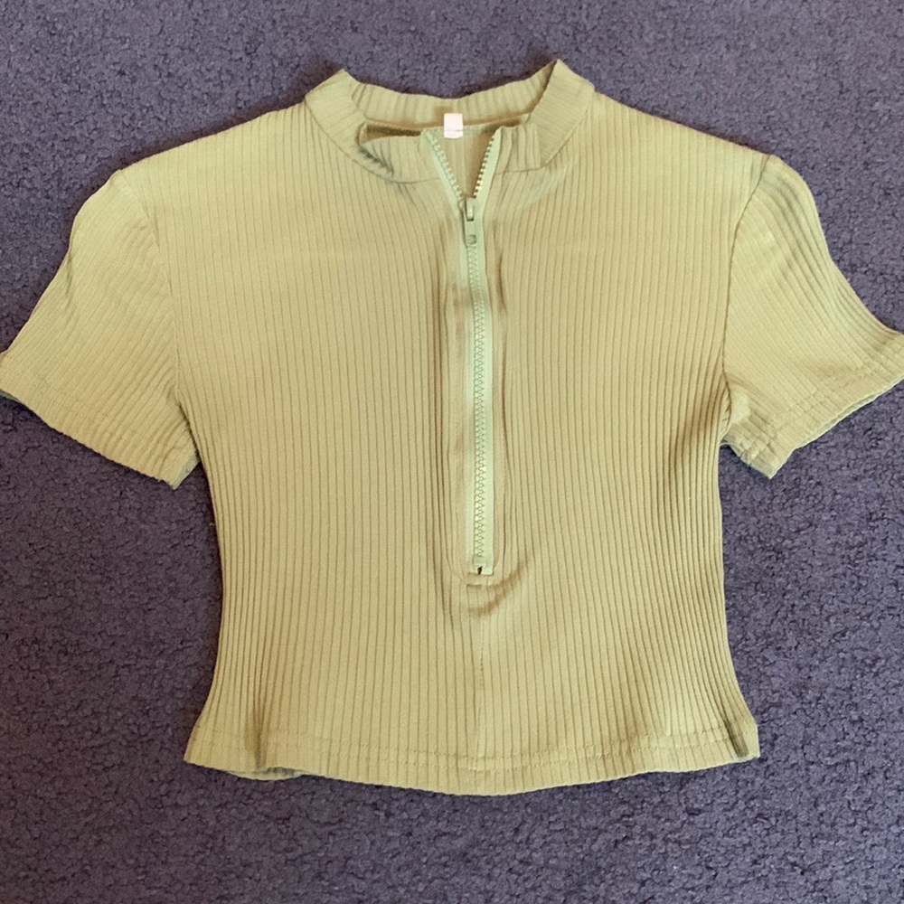 SHEIN crop top